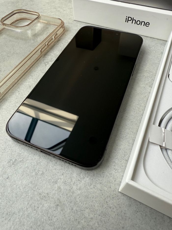 Une iphone quatorze - photo numéro 5