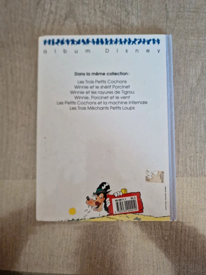 Livre Disney Les 3 petits cochons - photo numéro 2