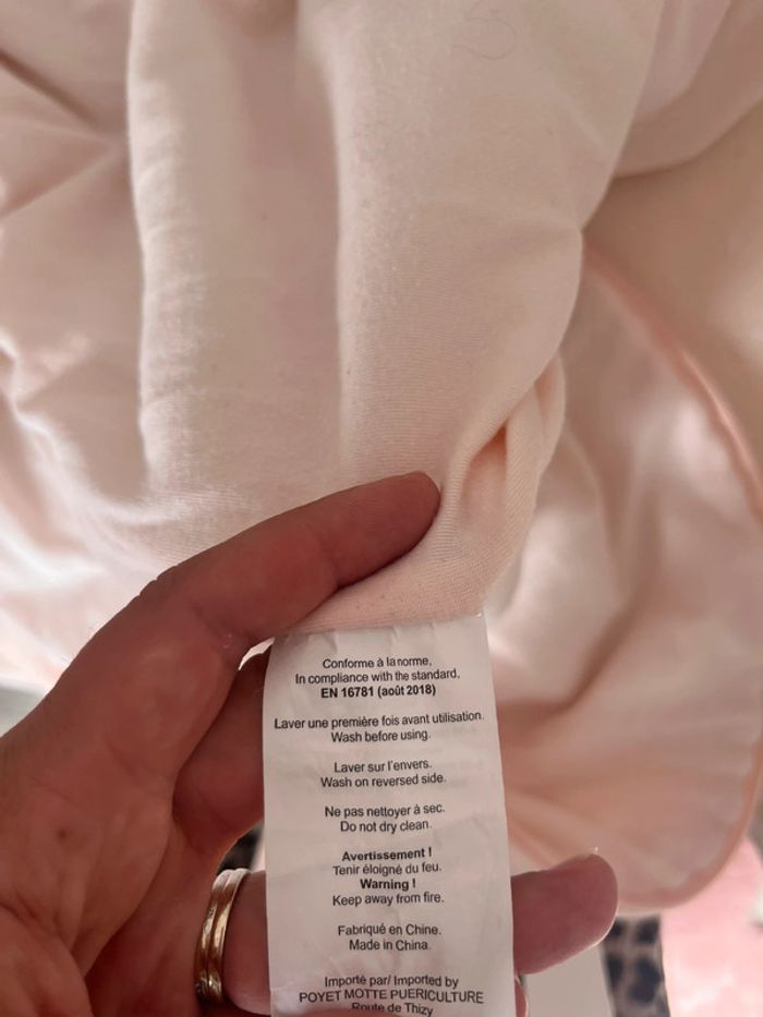 Lot Gigoteuse TOG3 6-36mois et tour de lit bébé fille - photo numéro 2
