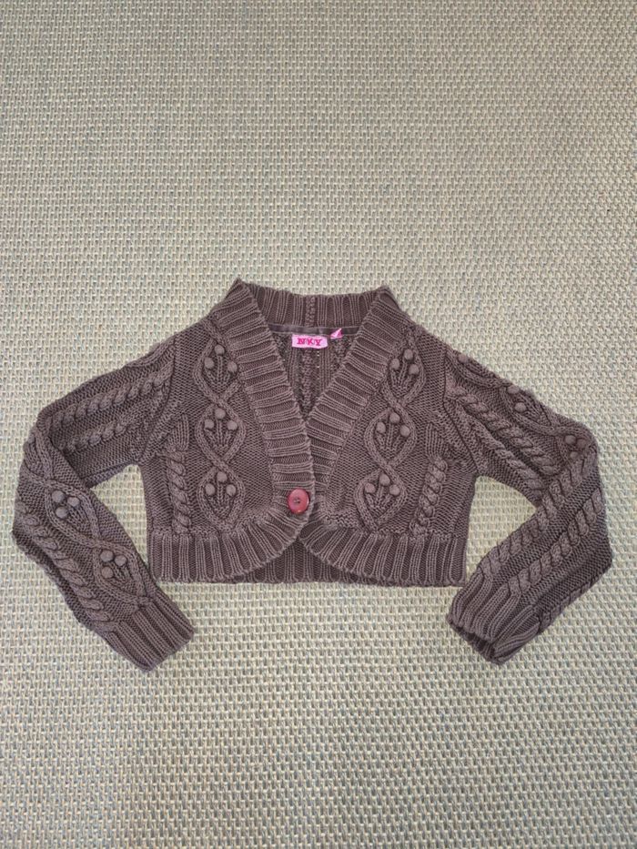 Boléro fille NKY , 8 ans , très bon état