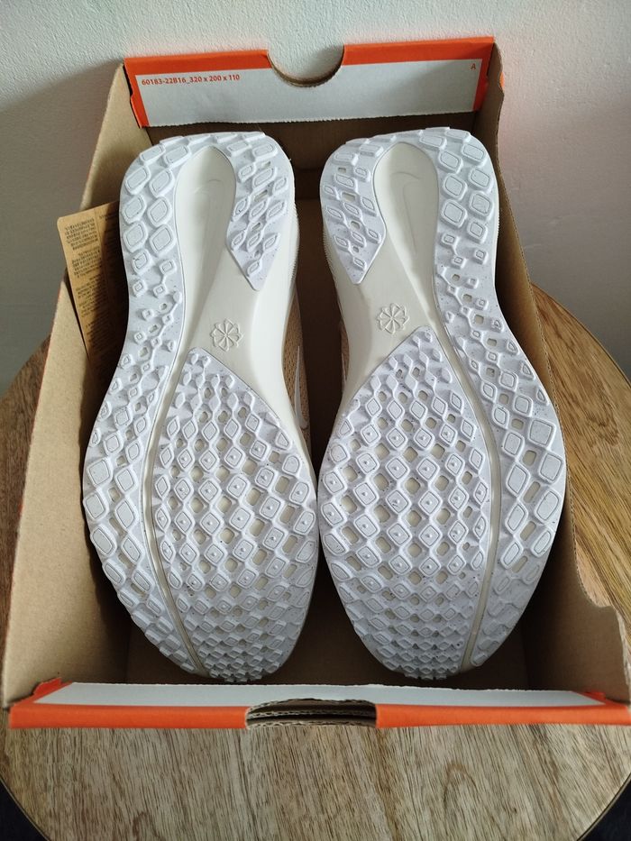 Baskets Nike T 39 - photo numéro 6