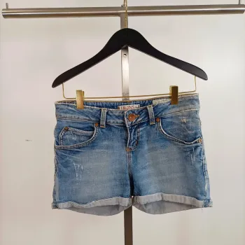 Short en jean délavé bleu clair Ltb jns T.XS coupe droite casual A922