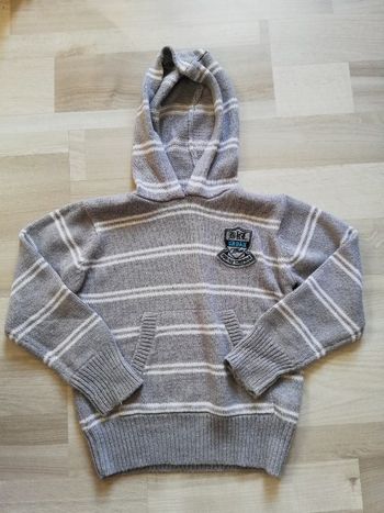 Pull à capuche