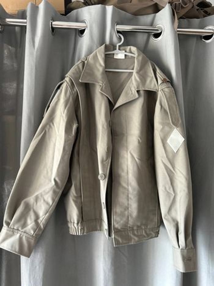 Veste costume armée