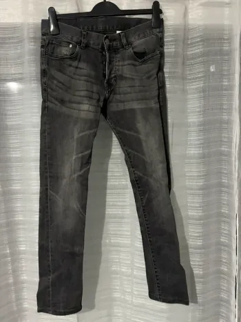 Jeans slim gris