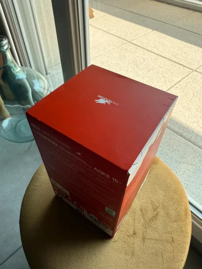 Labubu X Coca Cola The Monster Vinyl face Blind box - photo numéro 4