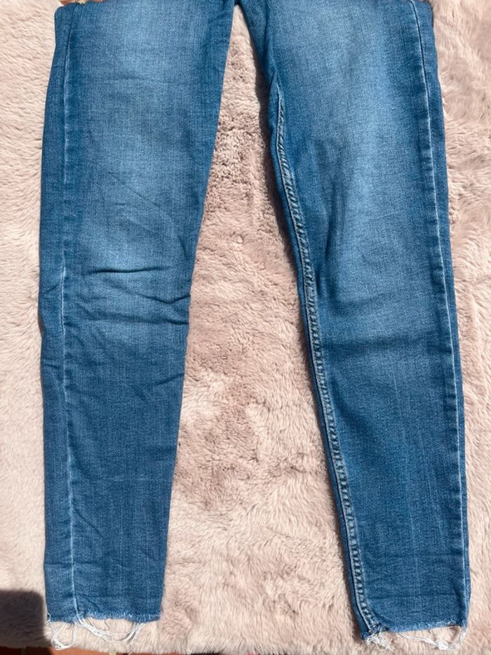 Jean bleu skinny taille 34 Bershka - photo numéro 5
