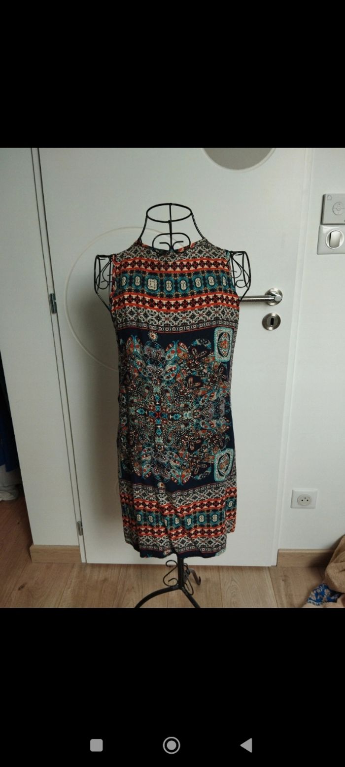 Robe courte - photo numéro 3