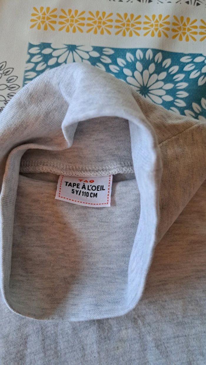 Sous pull col roulé 5 ans - photo numéro 2