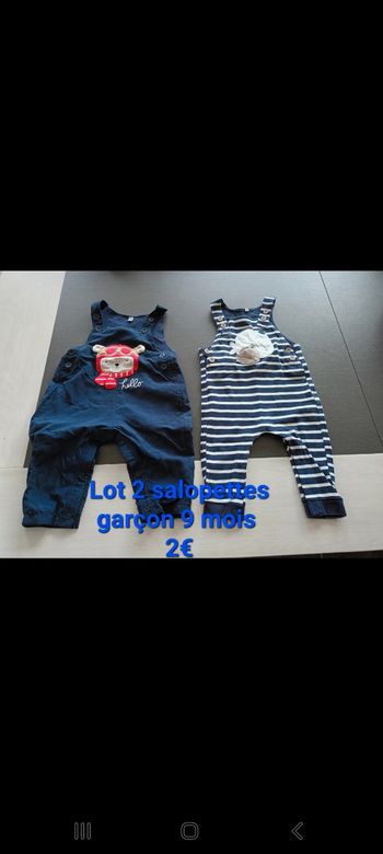 Lit 2 salopettes garçon 9 mois