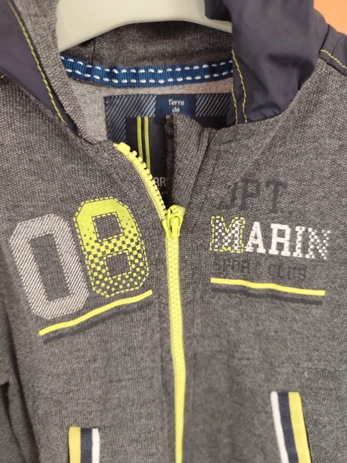 Veste avec capuche - photo numéro 2