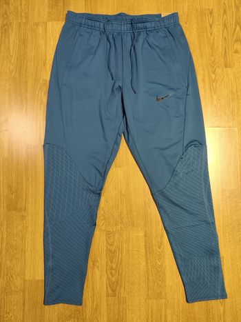 Pantalon nike 