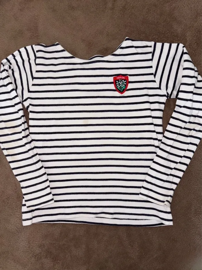 T-shirt marinière du Rugby club de Toulon RCT taille 7/8 ans en bon état