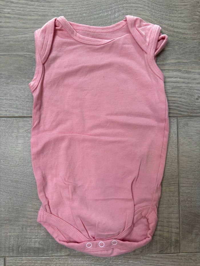 Lot de body - photo numéro 3