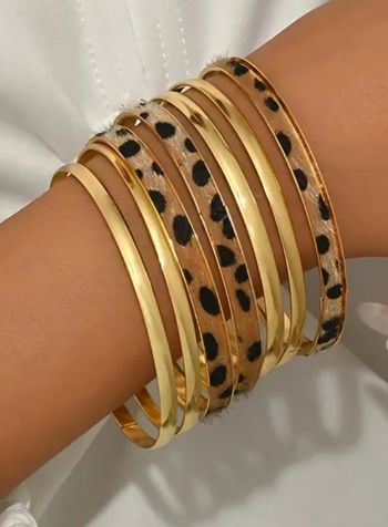 Lot de 7 bracelets dorés – effet léopard / neufs