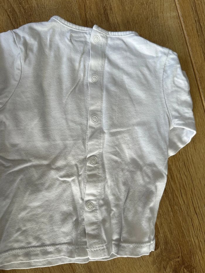 Tee shirt 3 mois - photo numéro 3