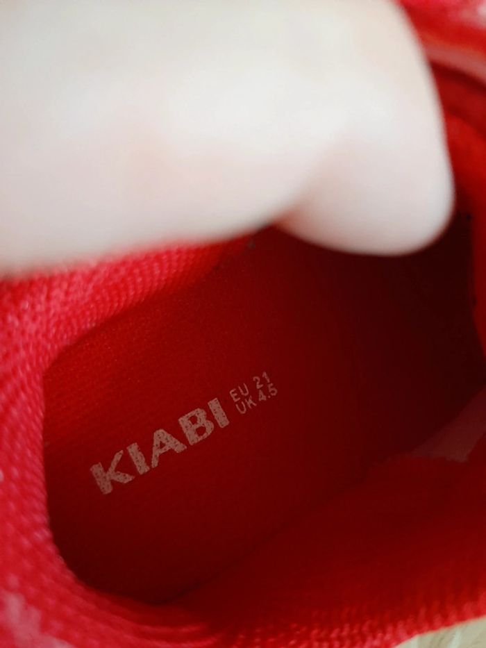 Baskets rouges - photo numéro 9