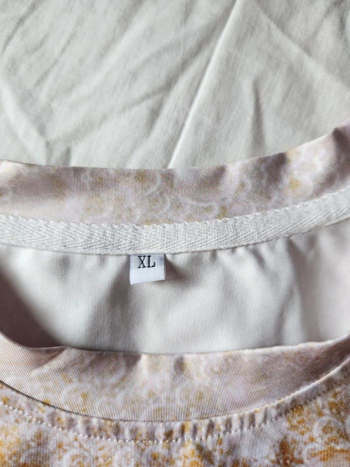 tee-shirt Txl shein - photo numéro 2