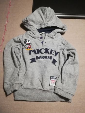 Pull mickey capuche 18-24 mois