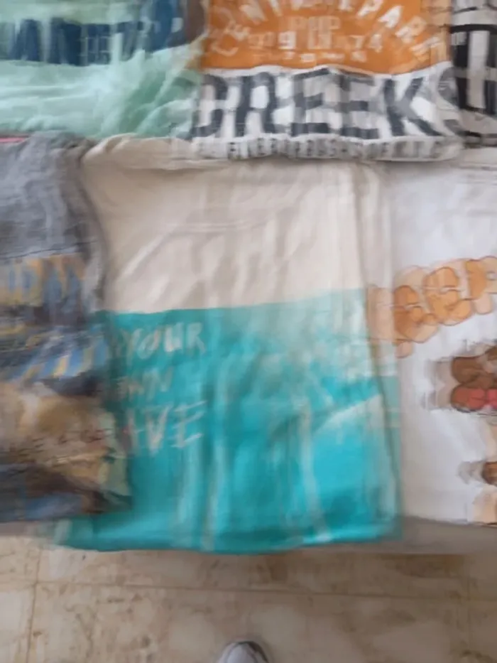 Lot t shirts manche courte 12 ans - photo numéro 4