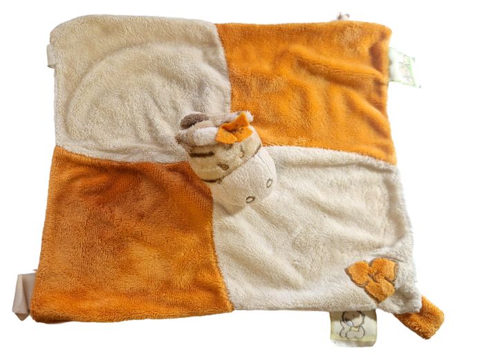 Doudou plat zèbre orange beige Tidou Noukie's