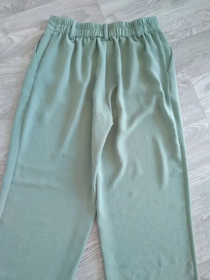 Pantalon vert femme taille 38 - photo numéro 4