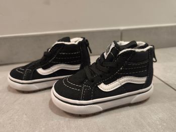 Baskets Vans enfant taille 21.5