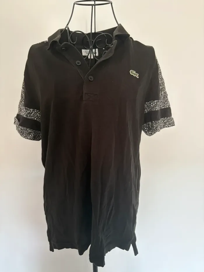 Lacoste Polo Homme - Taille M avec petit trou