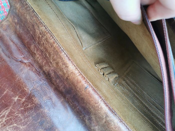 Serviette vintage en cuir Arthur & Aston - photo numéro 3