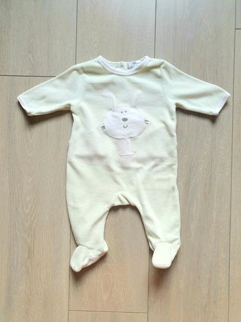 Pyjama 1 piece vert clair. Garçon 3 mois. Marque Kitchoun