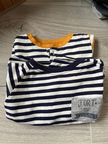 Lot 2 t-shirt ML 12 mois