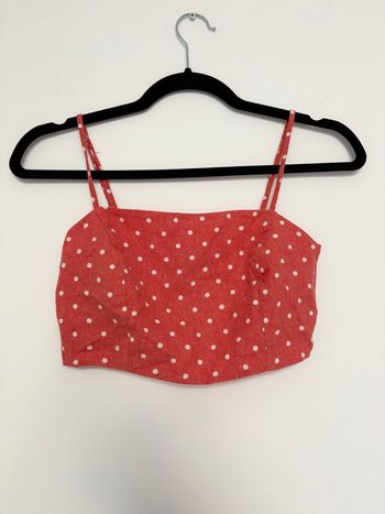 Top court Stradivarius corail à pois – taille S