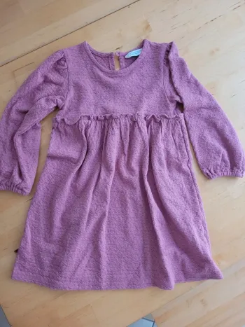 Robe 104 cm