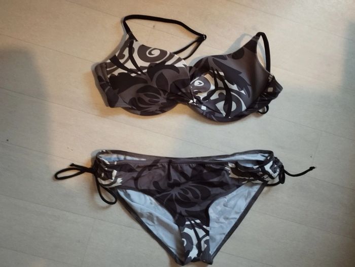 Maillot de bain - photo numéro 2