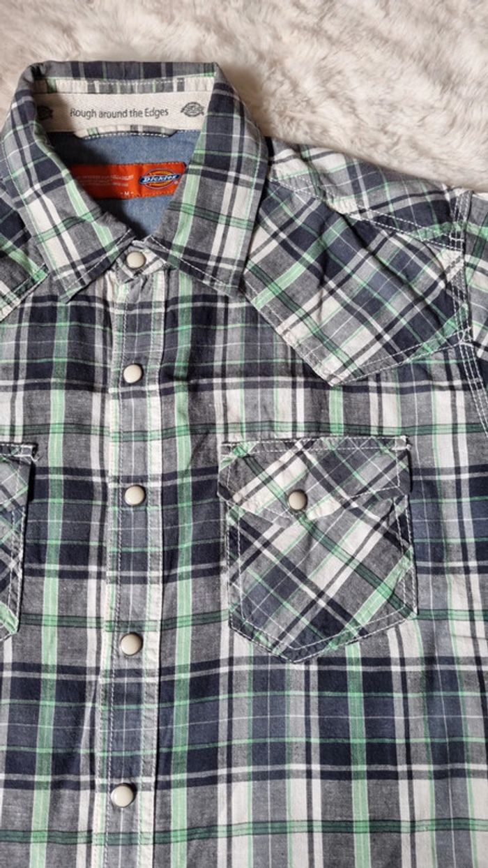 Chemise à carreaux Dickies modèle femme - photo numéro 6