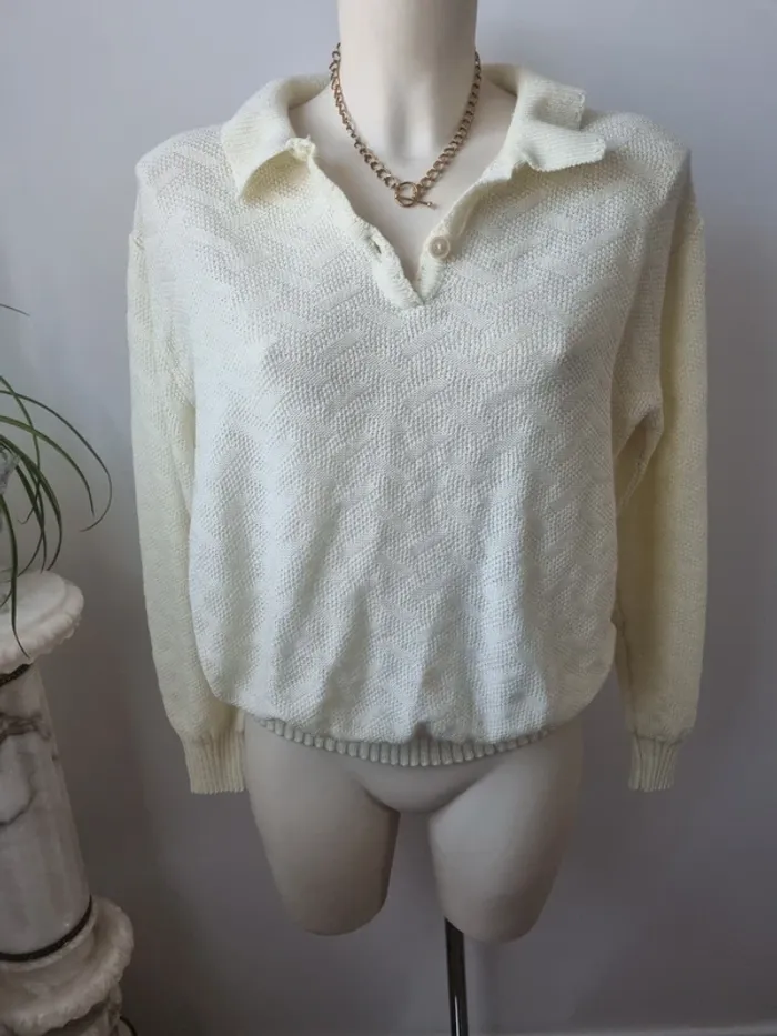 Pull tricoté jaune pâle vintage - photo numéro 4