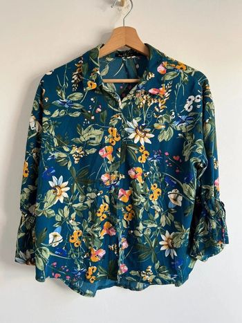 Chemise fleurie