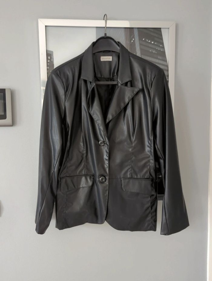 Veste simili cuir
