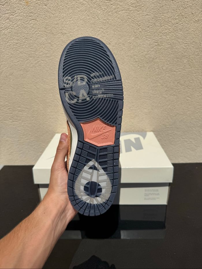 Nike SB Dunk Low Pro X Arts-Rec Skateshop - photo numéro 4
