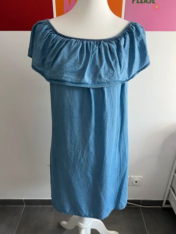 Robe Courte Bleu Clair Epaules Bardot Taille Unique