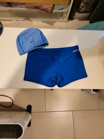 Maillot de bain shorty Nabaiji S + bonnet de piscine
