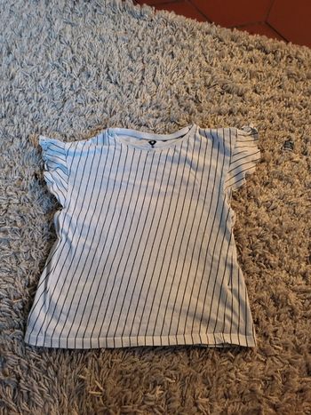 T shirt blanc à rayures fille 5 ans