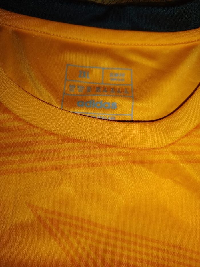 Maillot Real de Madrid - photo numéro 2