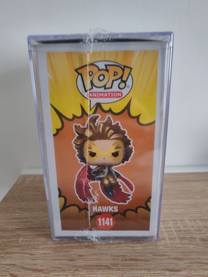 Figurine funko pop hawks 1141 metallic - photo numéro 2