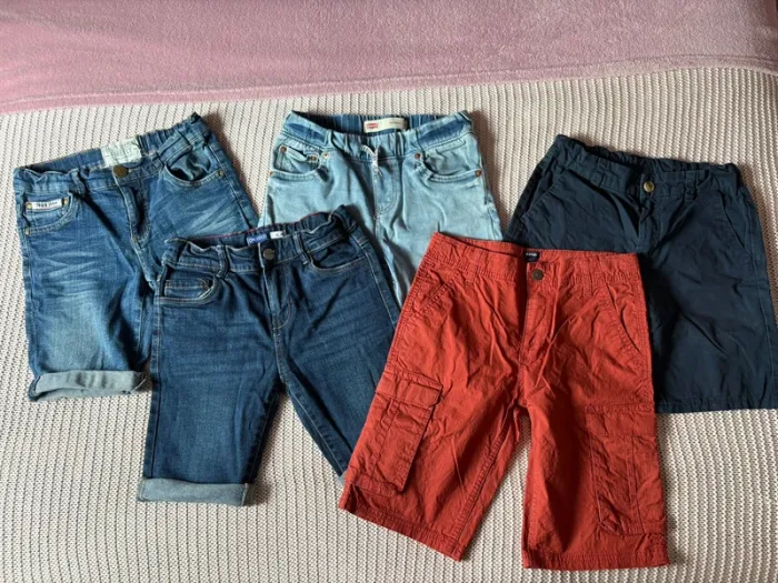 Lot 5 Shorts 10 ans garçon dont 1 Levi's offert - photo numéro 2