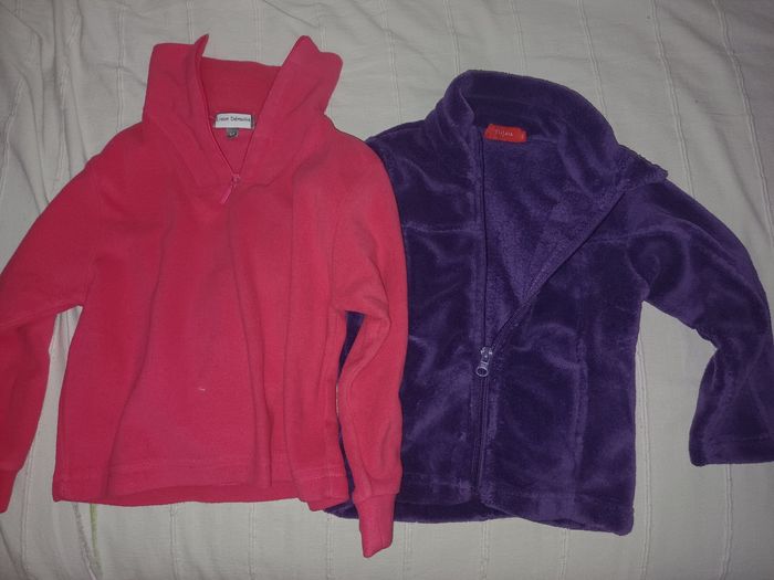 Lot 2 polaires fille 3a