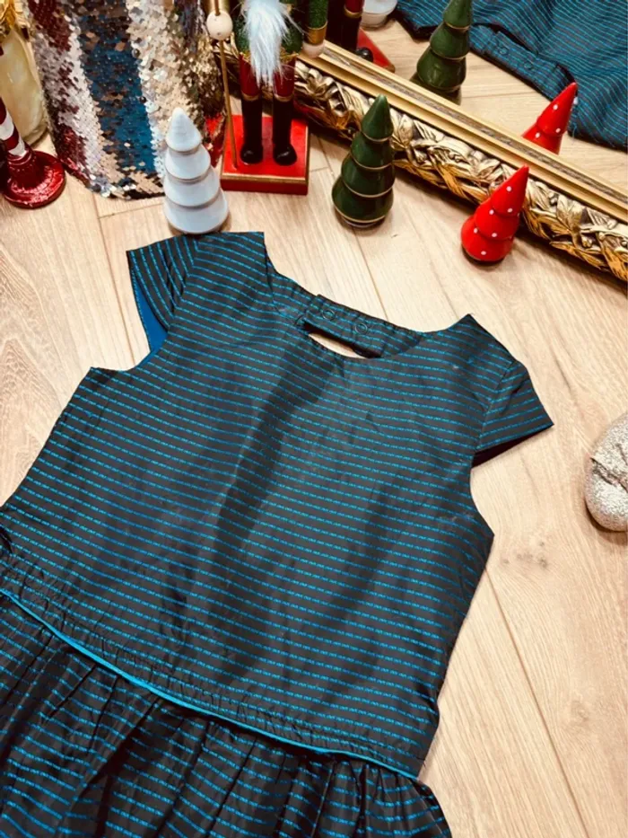 Taille 6 ans robe fête fille Okaidi noire bleue * rayures brillantes * 🎄 - photo numéro 2