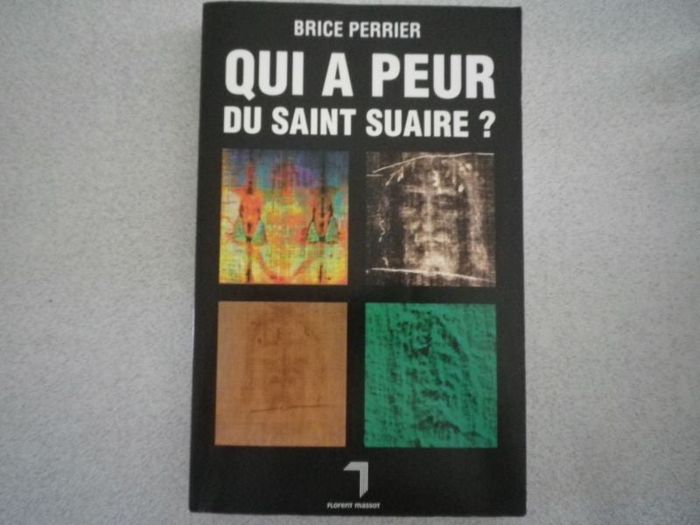 QUI A PEUR DU SAINT SUAIRE ?