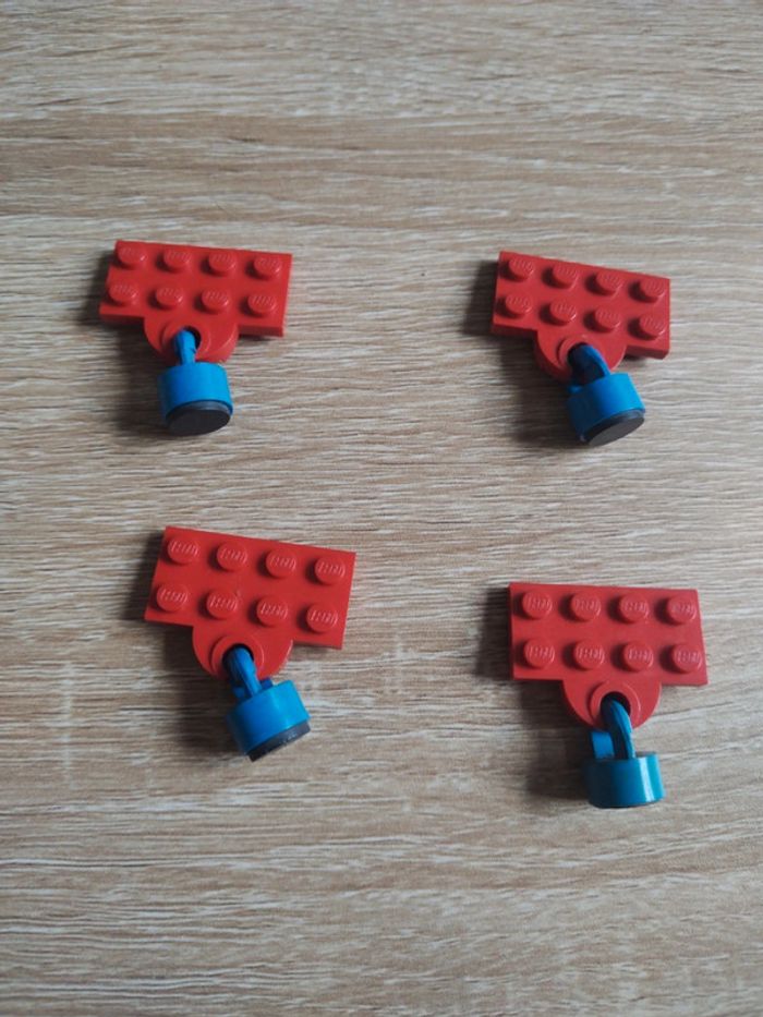 Lego train lot 4 aimants coupling - photo numéro 3