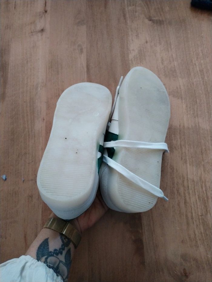 Baskets blanc et vert foncé - photo numéro 5